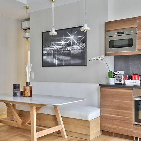 70 - Authentic Parisian Flat Lägenhet Exteriör bild